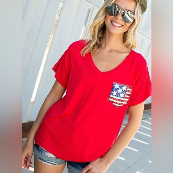 NEW! V-Neck Short Sleeve American Flag Pocket Top - Picture 1 of 3